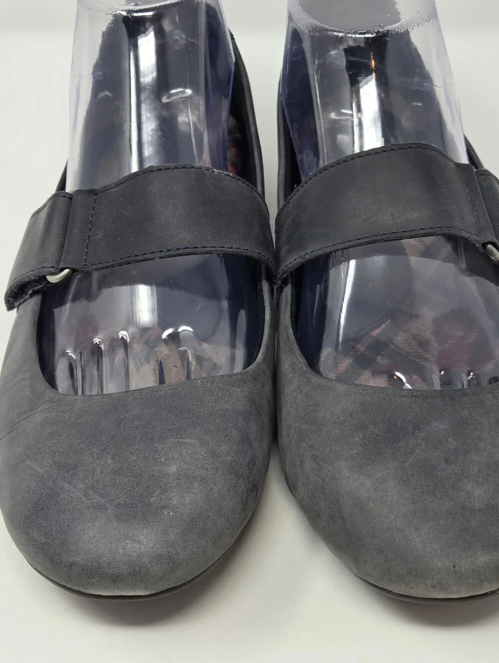 Born Womens Mary Jane Flats Dark Grey Leather Hook Loop Strap F03604 Size 9.5M